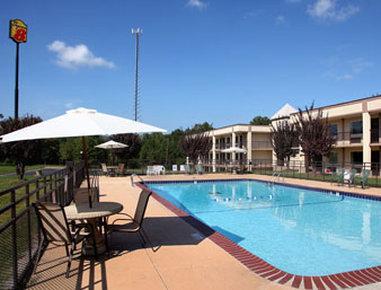 Super 8 By Wyndham Williamsburg Motel Екстериор снимка